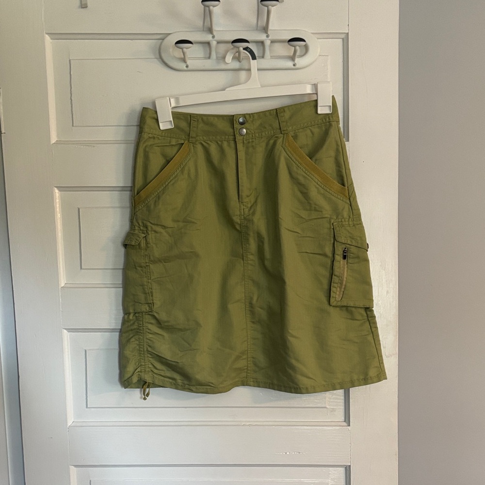 Vintage REI Sage Green Outdoor Skirt